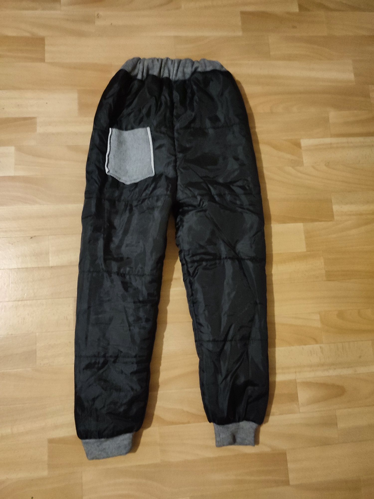 Теплые спортивные штаны брюки осень- зима для мальчика новый р 140-146