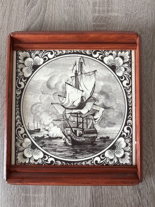 Коллекционная картина на плитке