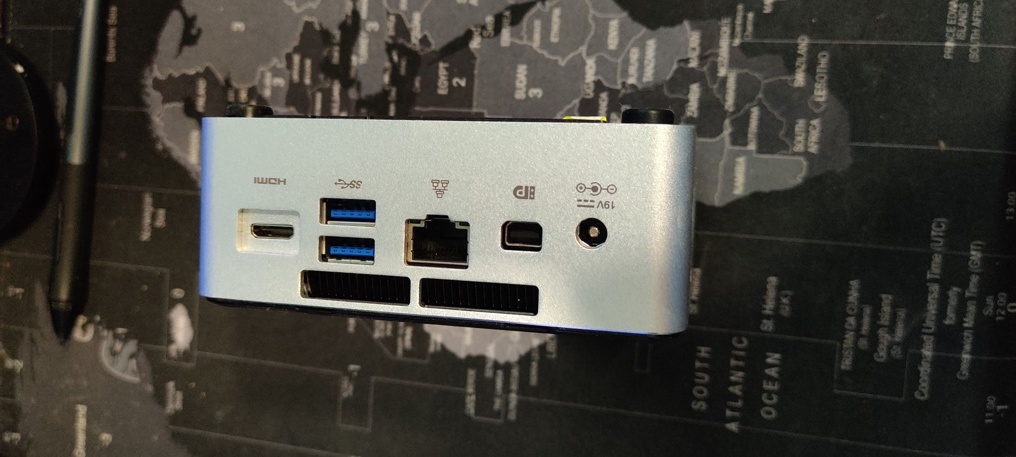 Intel NUC 5 16GB Intel® NUC Kit NUC5i3RYH