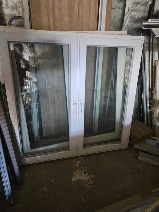 Okno pcv białe 1430x1350 z demontażu