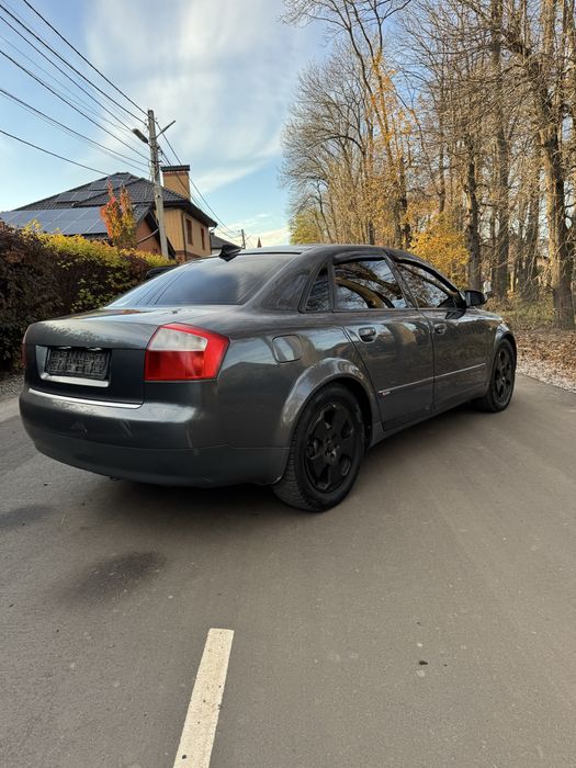 Audi A4 B6 кузов 2002 року 2.5 дізель