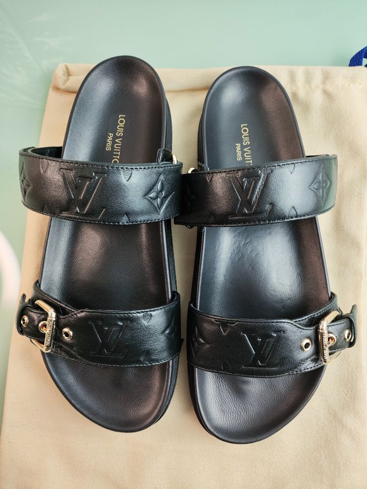 Louis Vuitton Bom Dia leather sandal klapki 40 mules