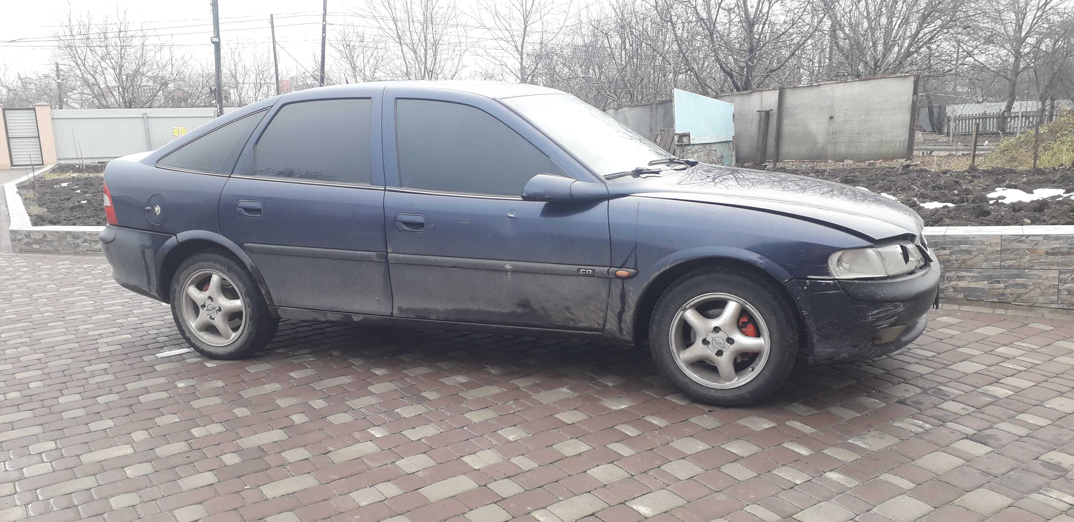 торпеда  Opel Vectra B 2.0 DTI хачбек сидан 1996-2002