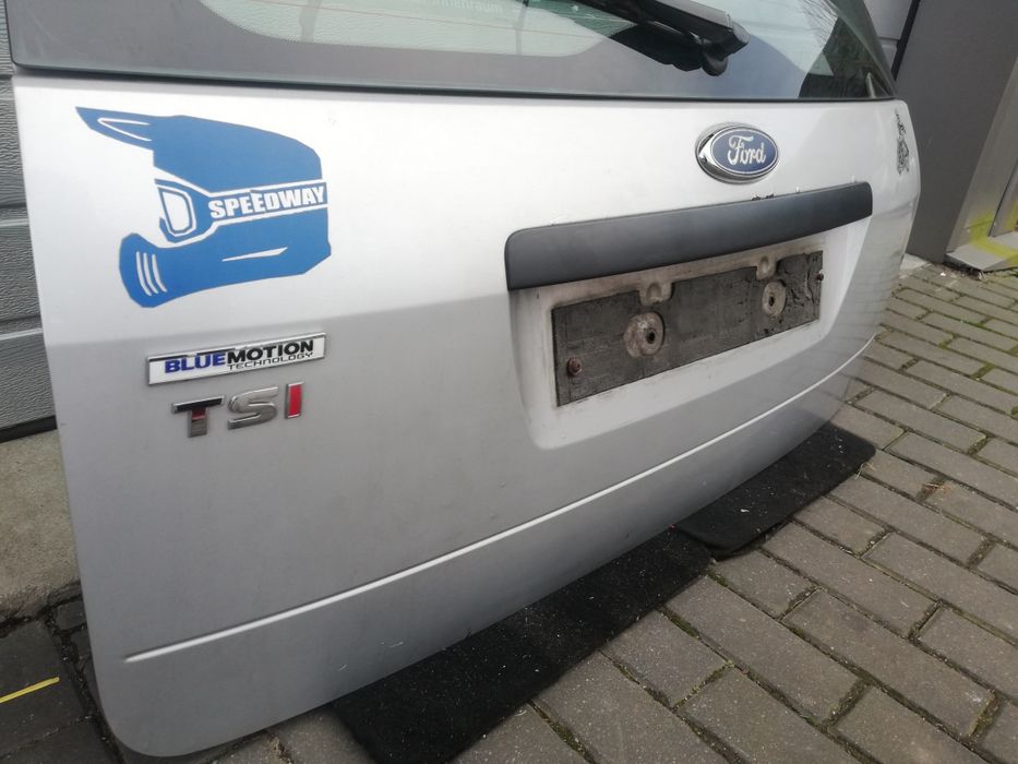 Klapa pokrywa bagażnika Ford Focus mk2 II kombi 04-11r kolor 03 O3