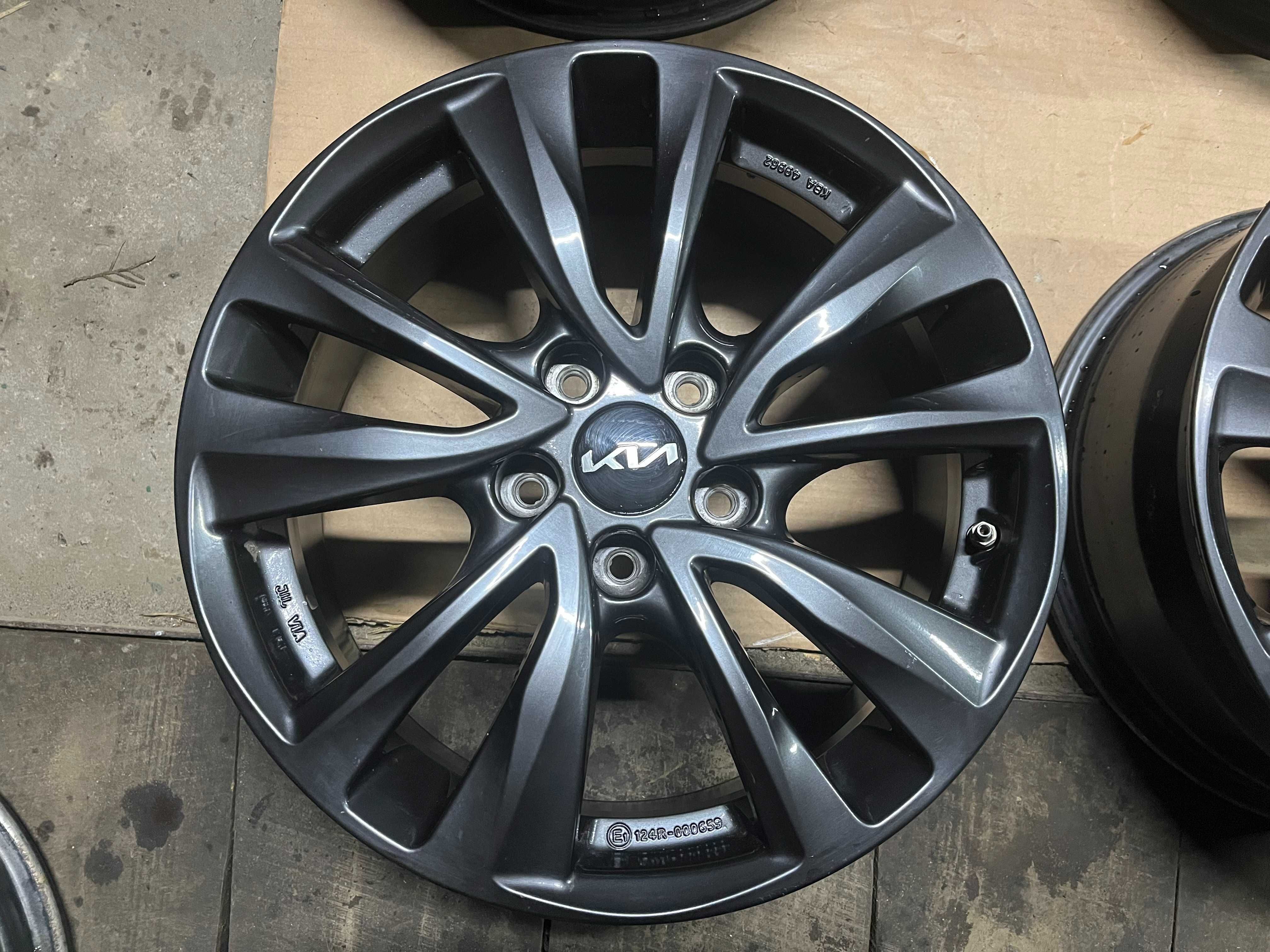 Диски 5/114,3 R17 7J ET50 Toyota Lexus Kia Jeep Renault Mazda Hyundai