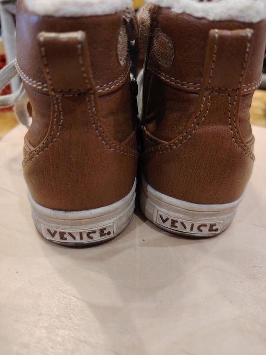 Zimowe buty dla chłopca r. 27 venice