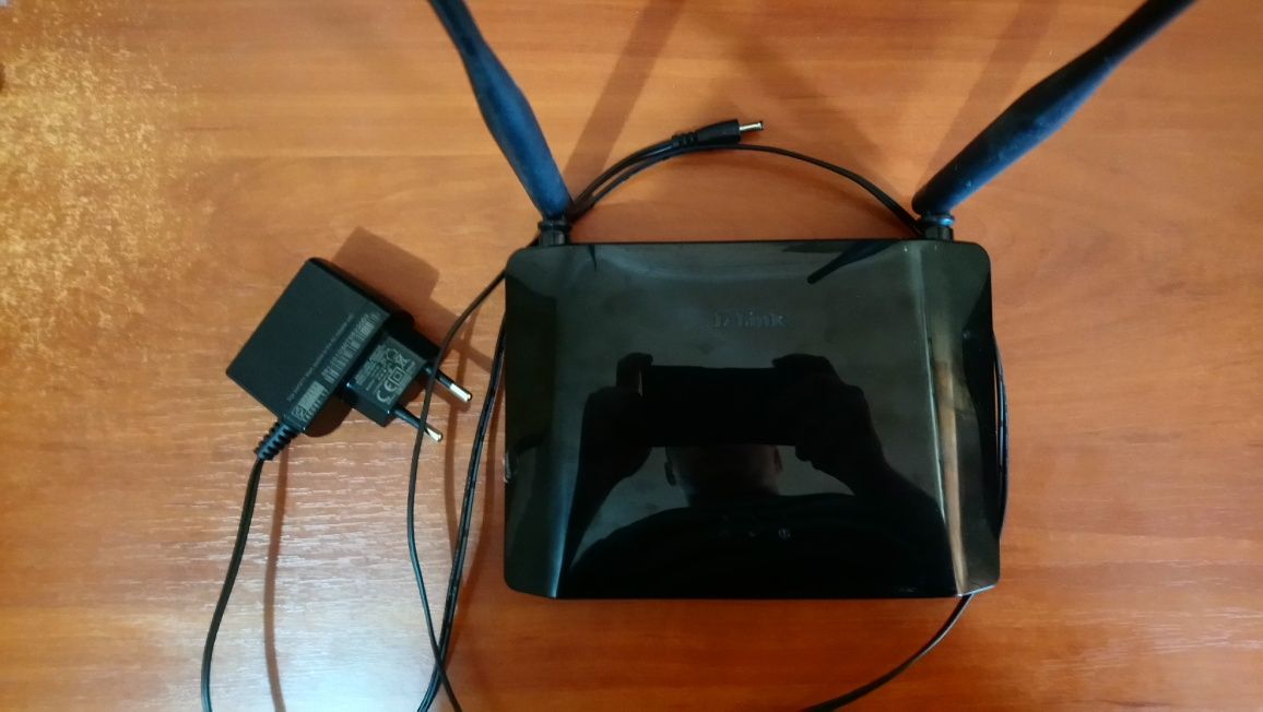 Роутер D-link dir-615