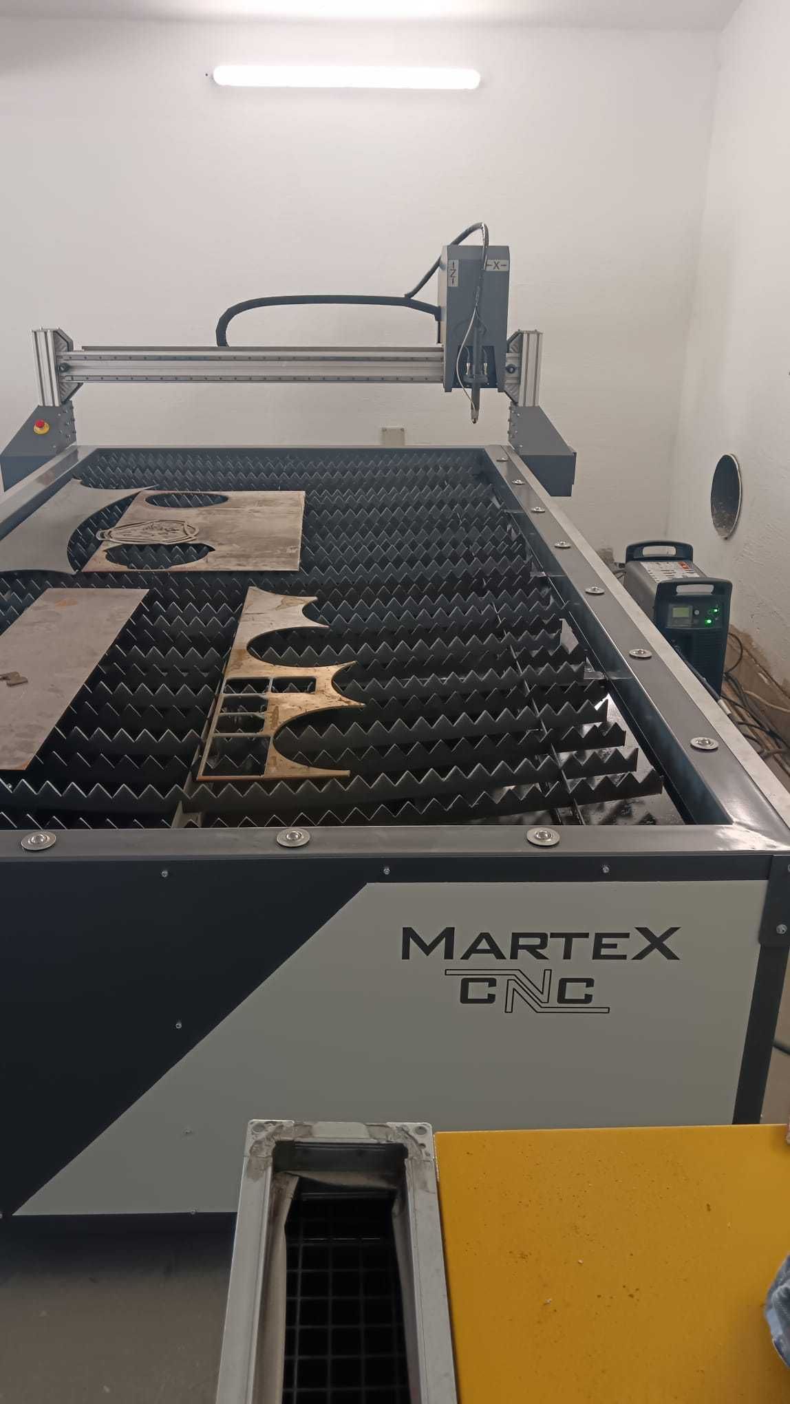 Ploter Plazmowy Cnc 1500x3000  Plazma Cnc Wypalarka