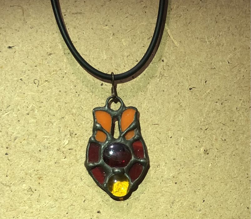 Дзеркальце з кулонами ( вітраж)