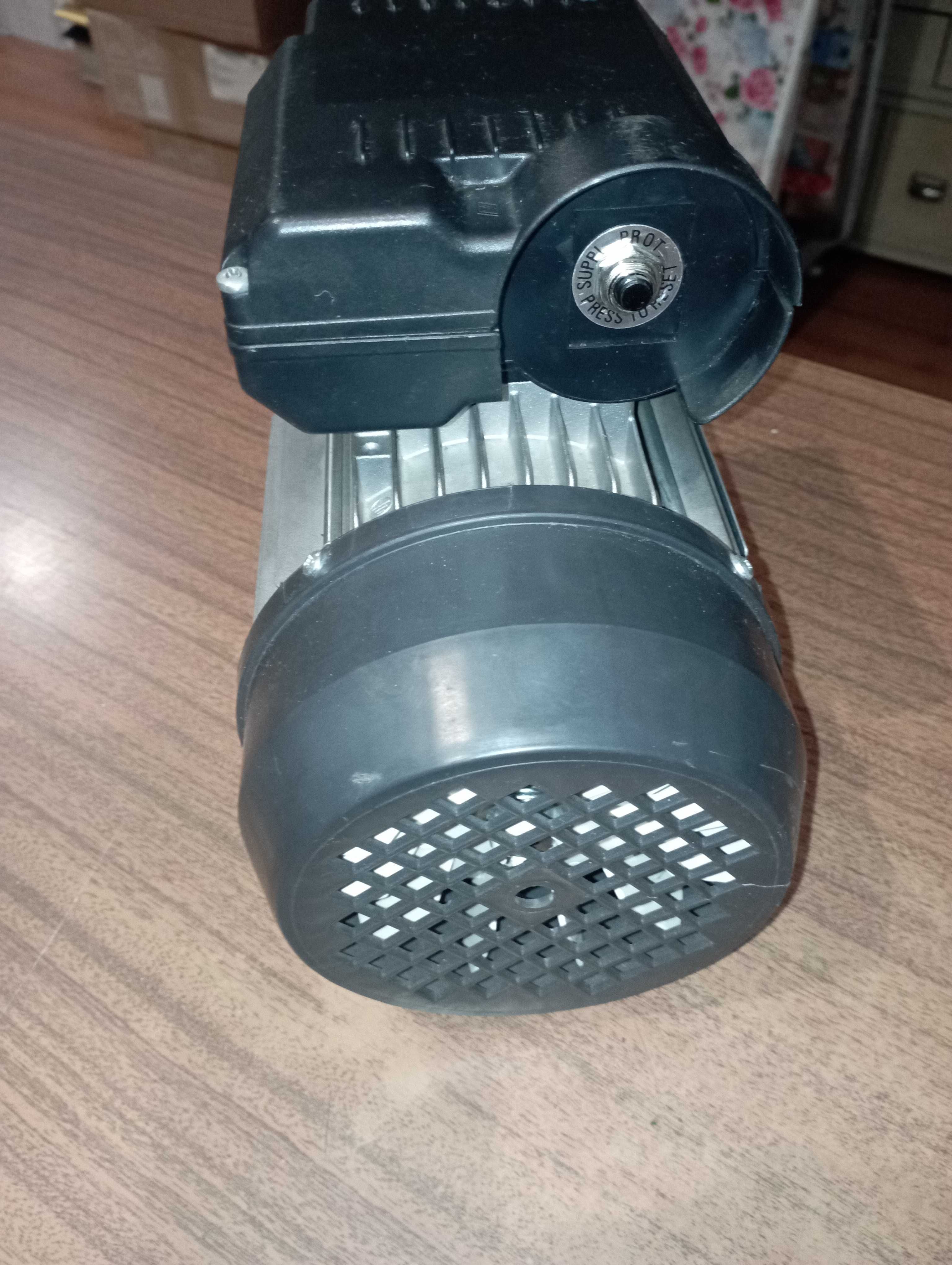 Motor monofasico