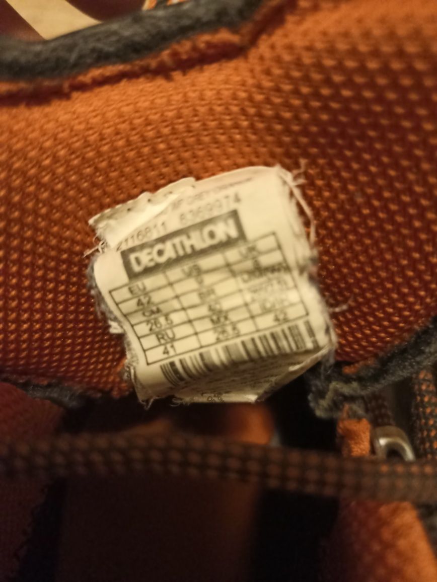 Buty Quechua Decathlon- Forclaz 100 MID WP, rozmiar 42, stan BDB