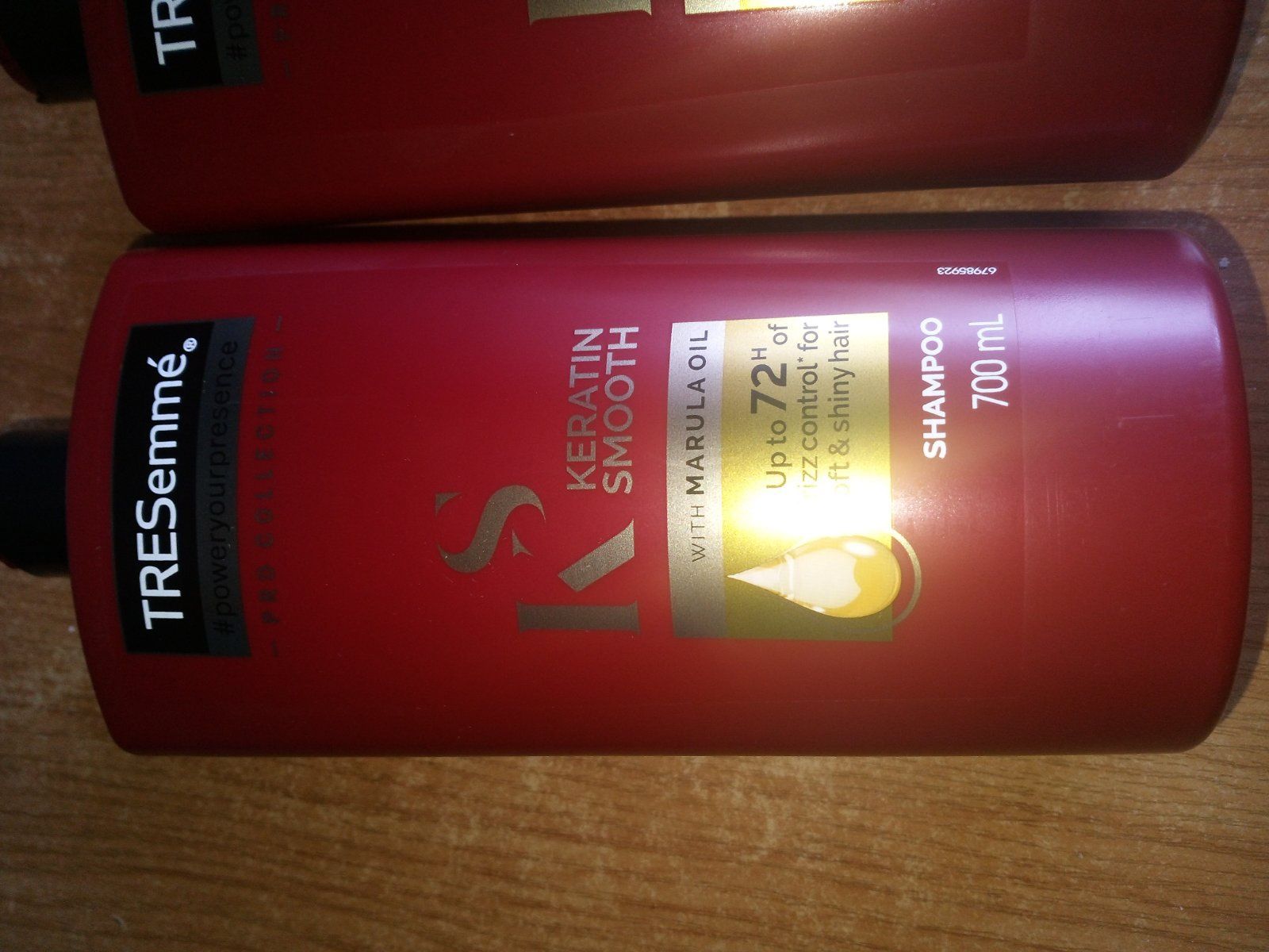 Шампунь професійний TRESemme 700 мл