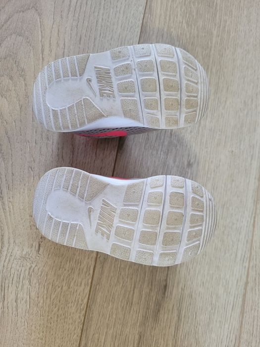 Nike tanjun buty dziewczęce