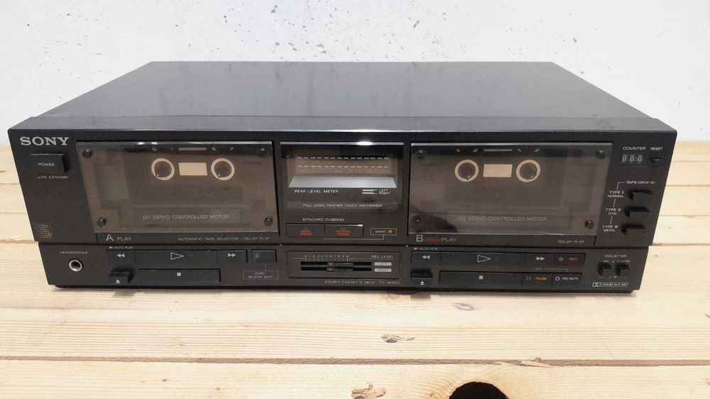 Magnetofon Sony TCW-550
