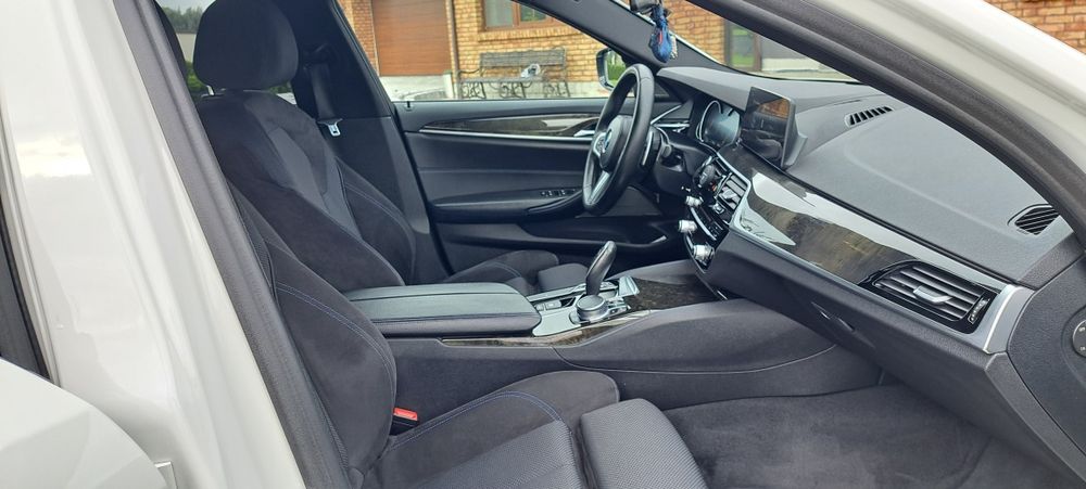 Bmw 5 G30 M-pakiet X-Drive alkantara