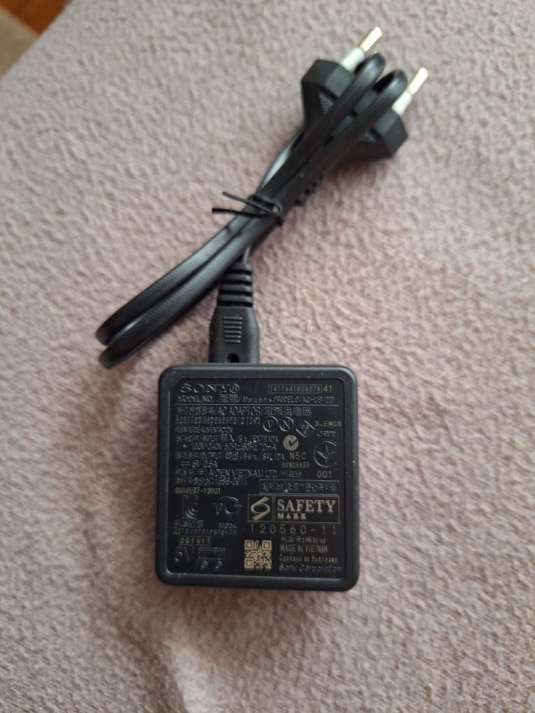 Adapter Sony 230 V ładowarka do aparatów