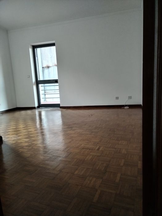 Vende-se Apartamento