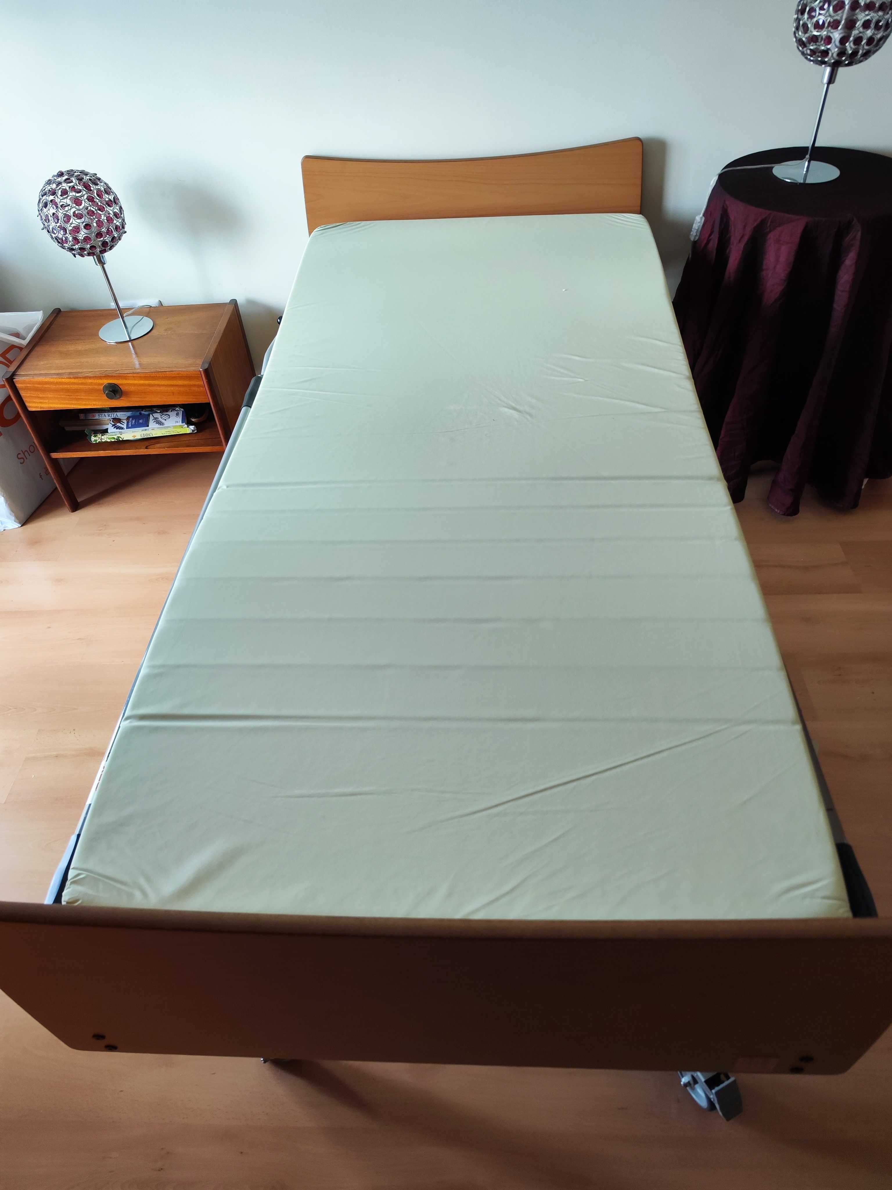 Cama Articulada Hospitalar