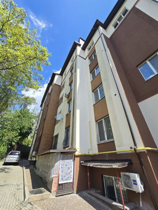 ЦЕНТРАЛЬНИЙ ПАРК! Квартира з ремонтом