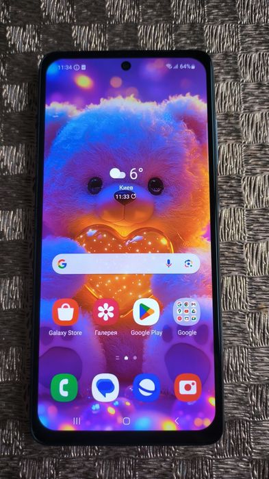 Samsung A52 4+4/128 гигабайт