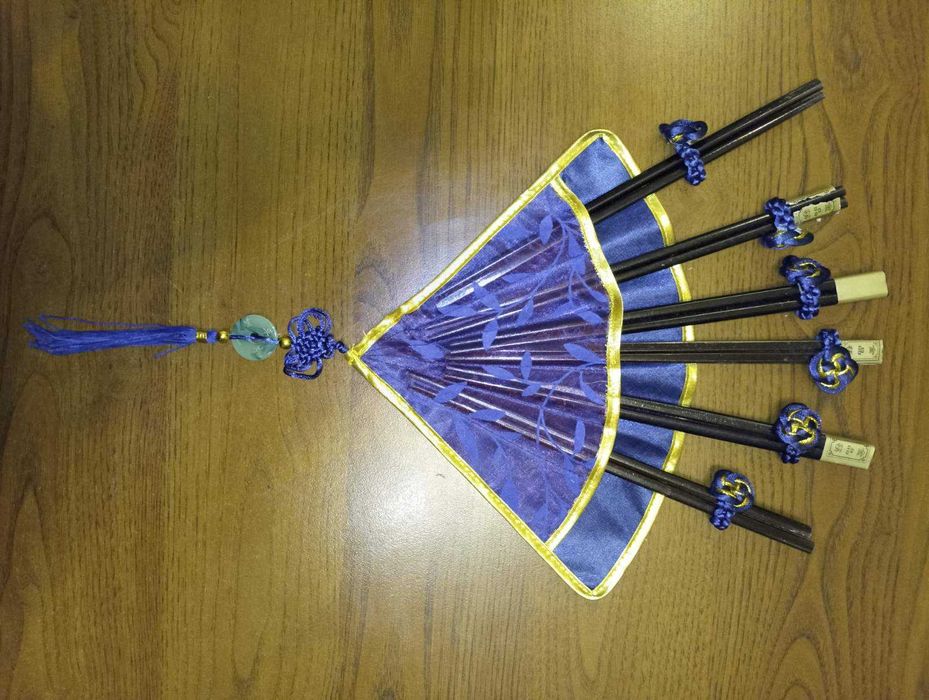 Продажа продам Набор сервировочных ковриков для еды