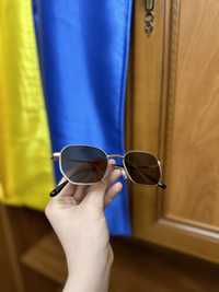 Сонцезахисні окуляри H&M