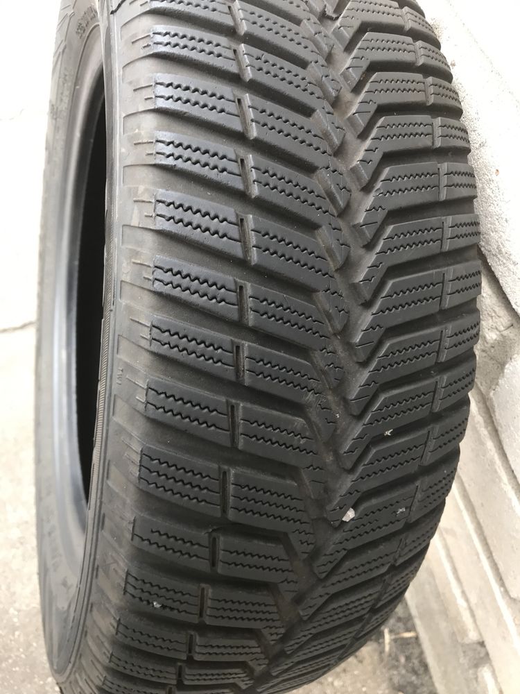 1 szt.opona zimowa 6.5 mm 185/60R15 Vredestein Snowtrac 3