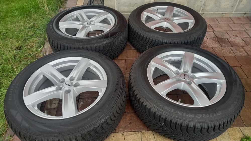 Sprzedam komplet koł zimowych 235/60 R18