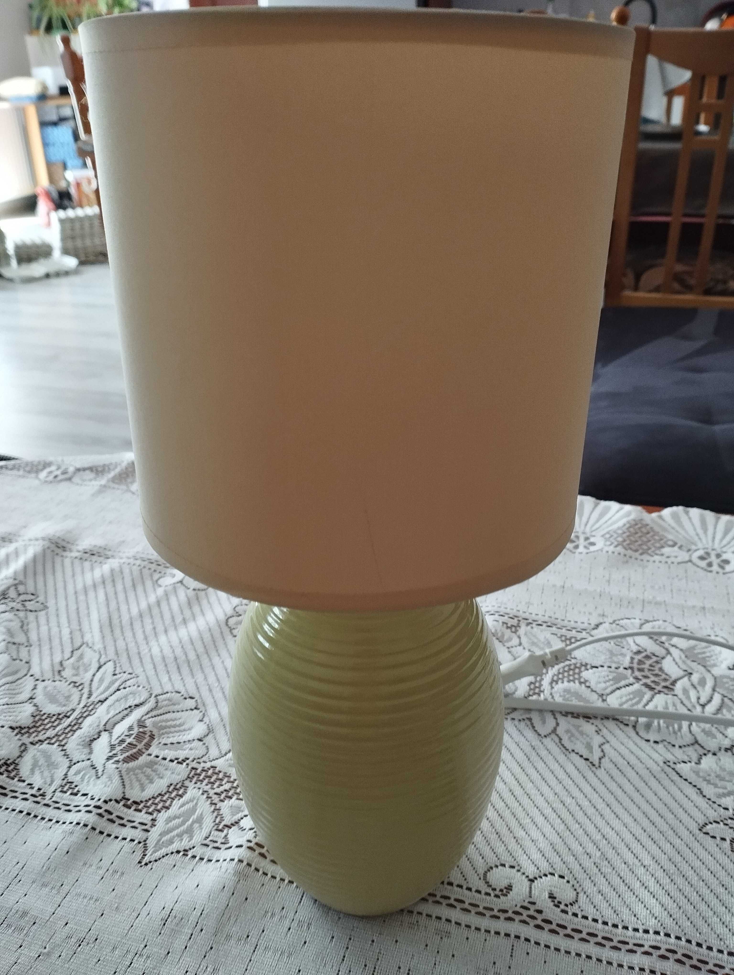 lampka stojąca nocna
