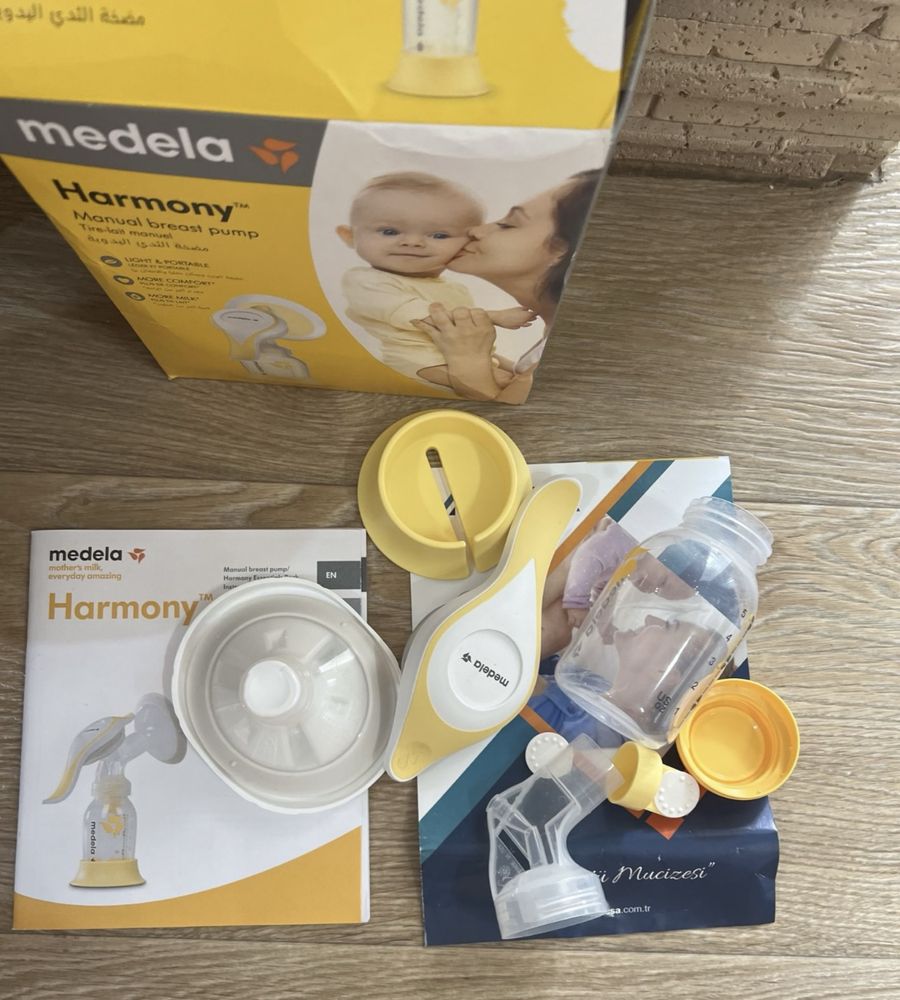 Продам молокоотсос Medela Harmony