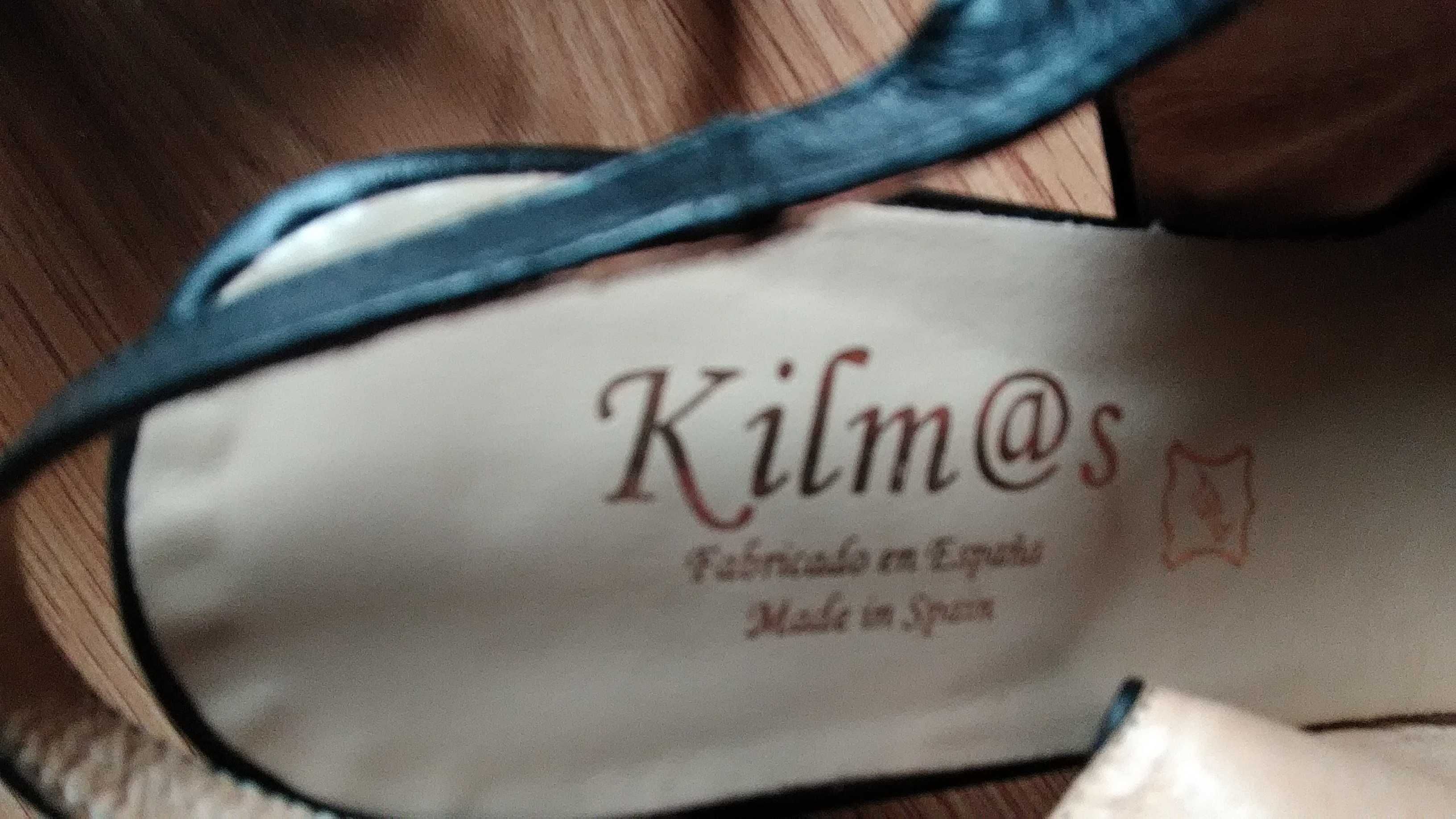 Czółenka czarne Kilmas