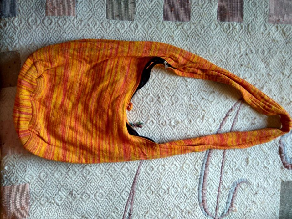 Carteira/mala laranja de ombro