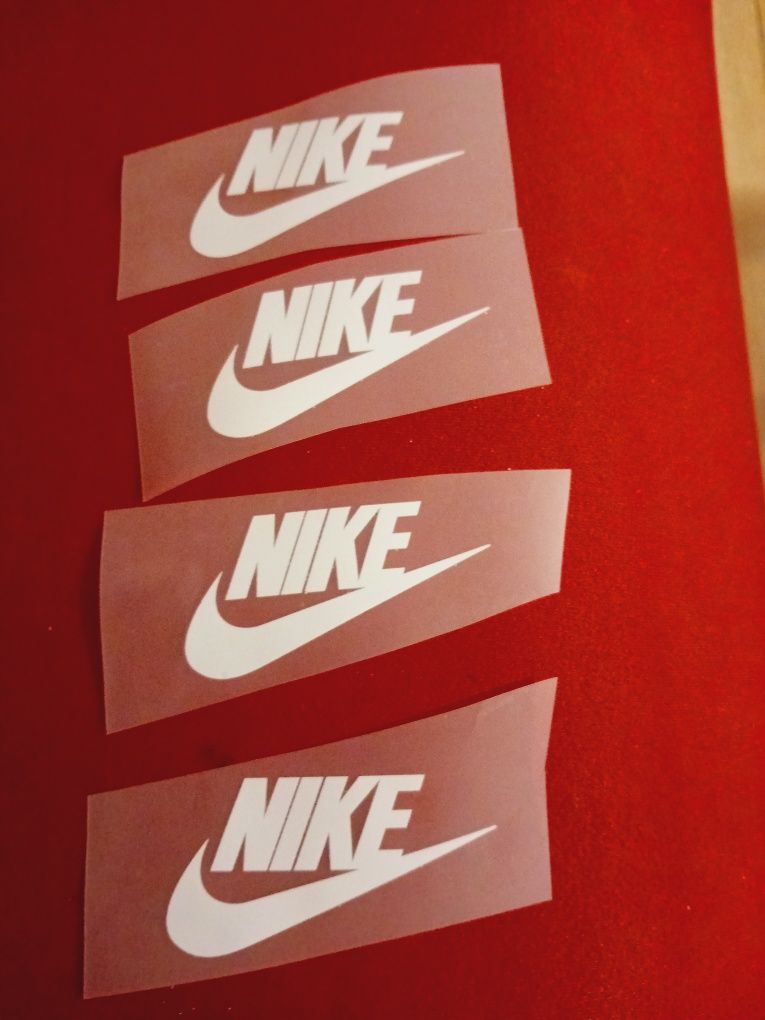 4 naprasowanki nowe nike8cm