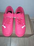 Adidasy  z Pumy.