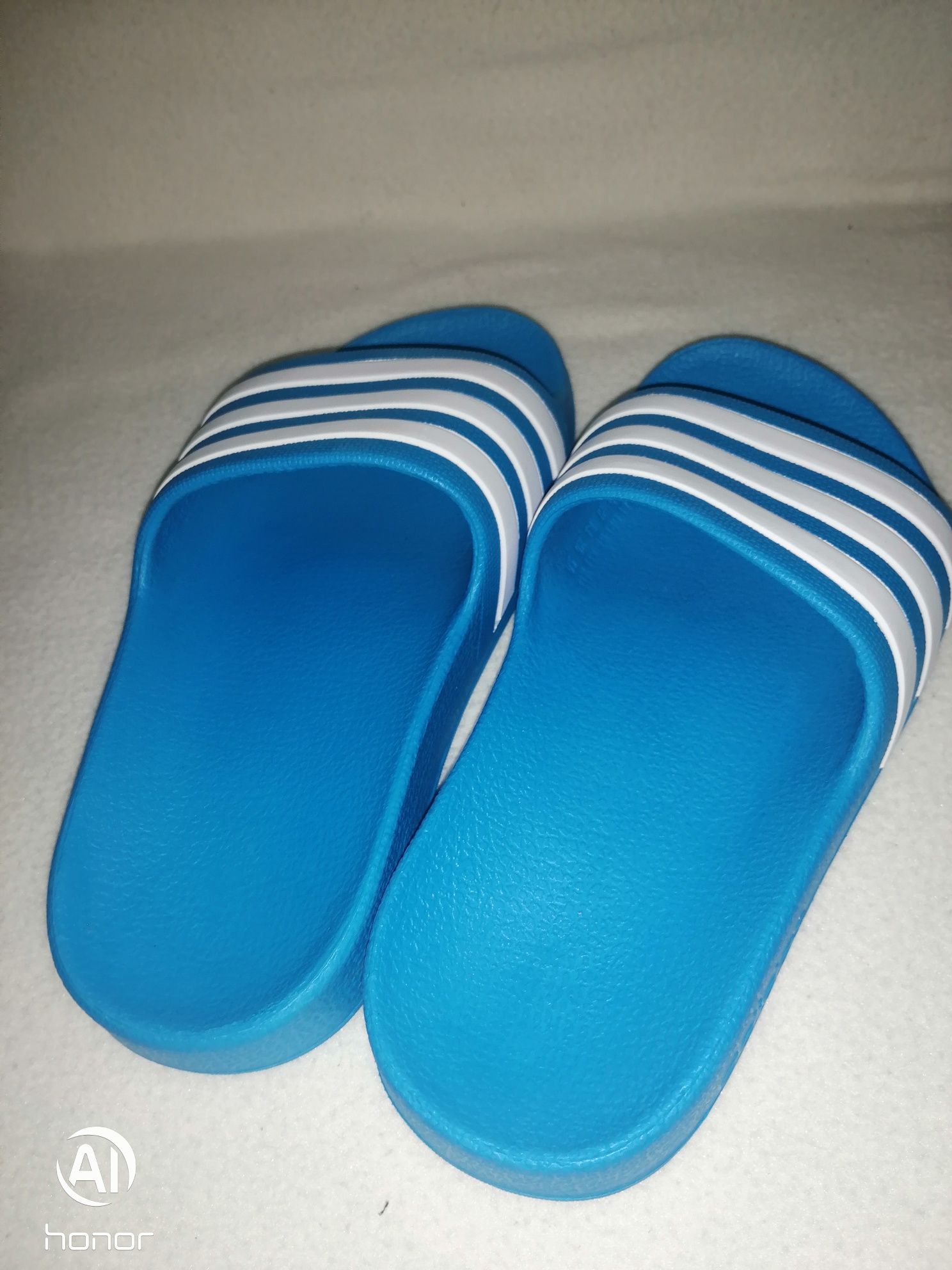 Klapki Adidas dziecięce 29 laczki basenowe