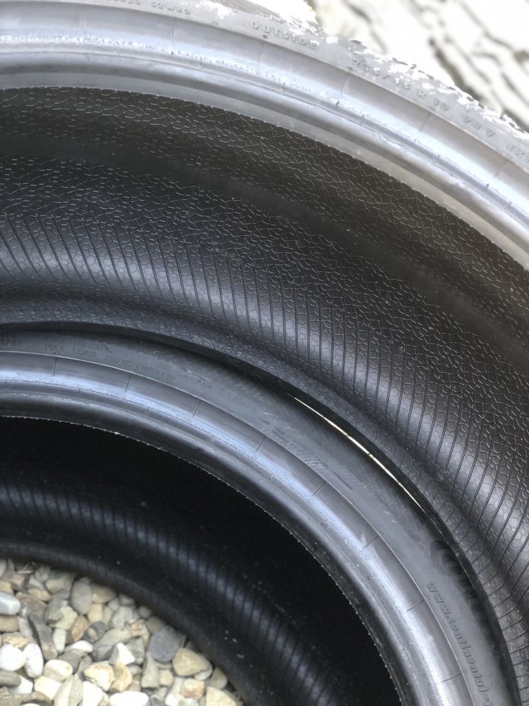 Continental Winter Contact (235/45/R18)