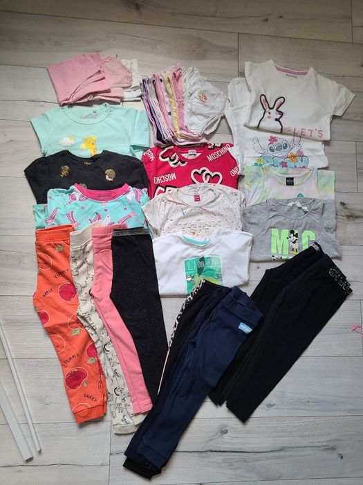 Лот одягу на дівчинку 110см Next George