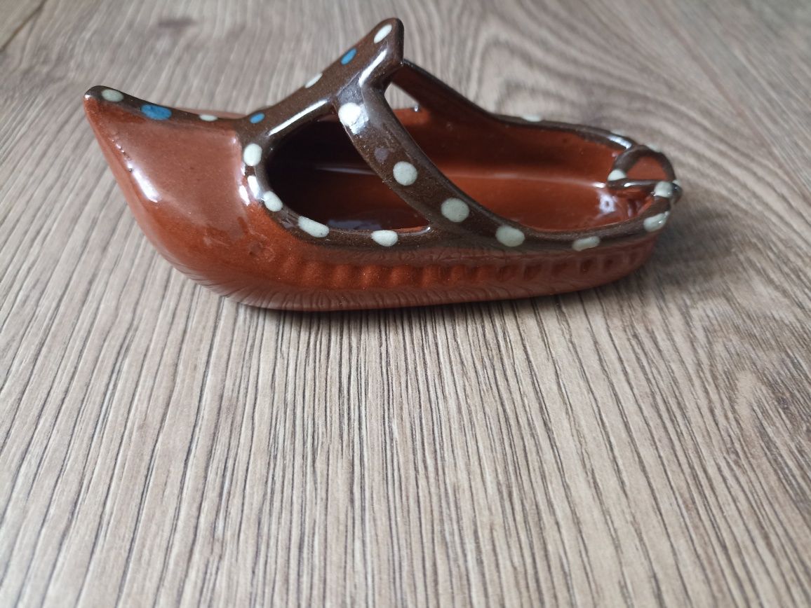 Popielniczka ceramiczna pantofelek