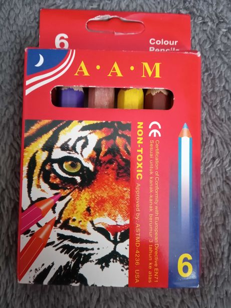 Ołówki kolorowe 6 sztuk plus temperówka