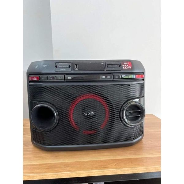 Coluna LG  Boombox 200 wts