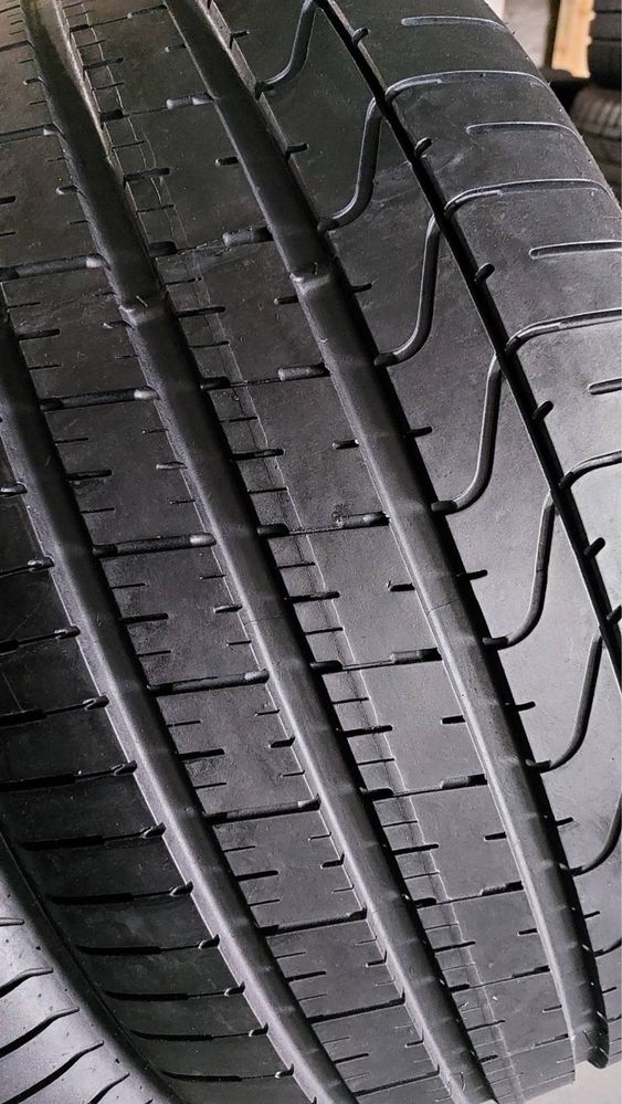 315/40/21 R21 Pirelli PZero TM 2шт