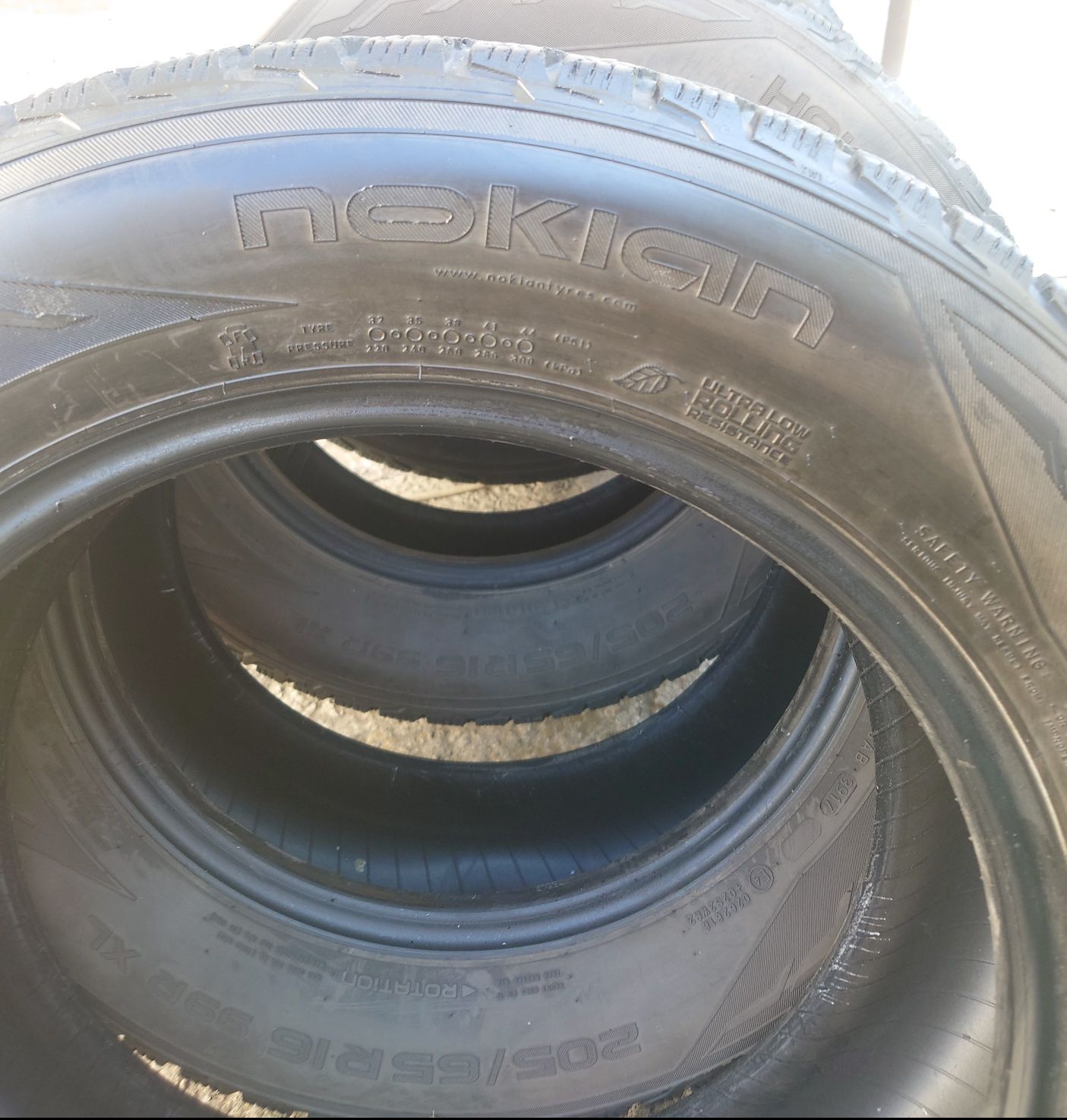 Шины зимние 205/65 R16 Nokian Hakkapeliitta R2