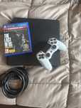 Ps4 ,comando e um jogo