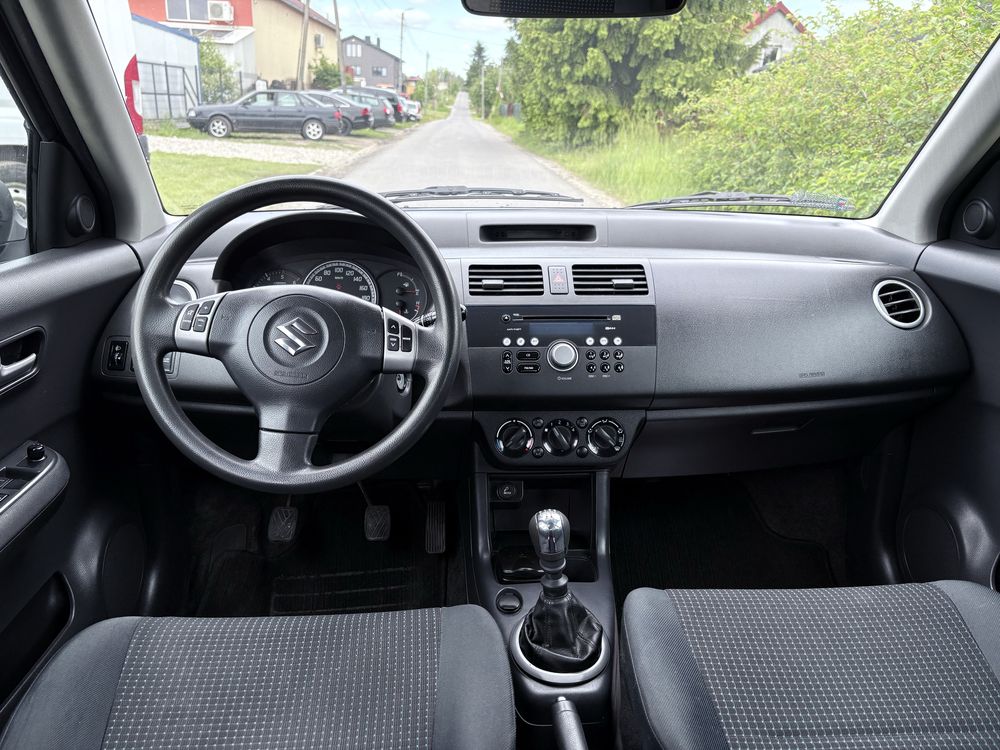 Suzuki Swift_2005r_1.3_Klimatyzacja