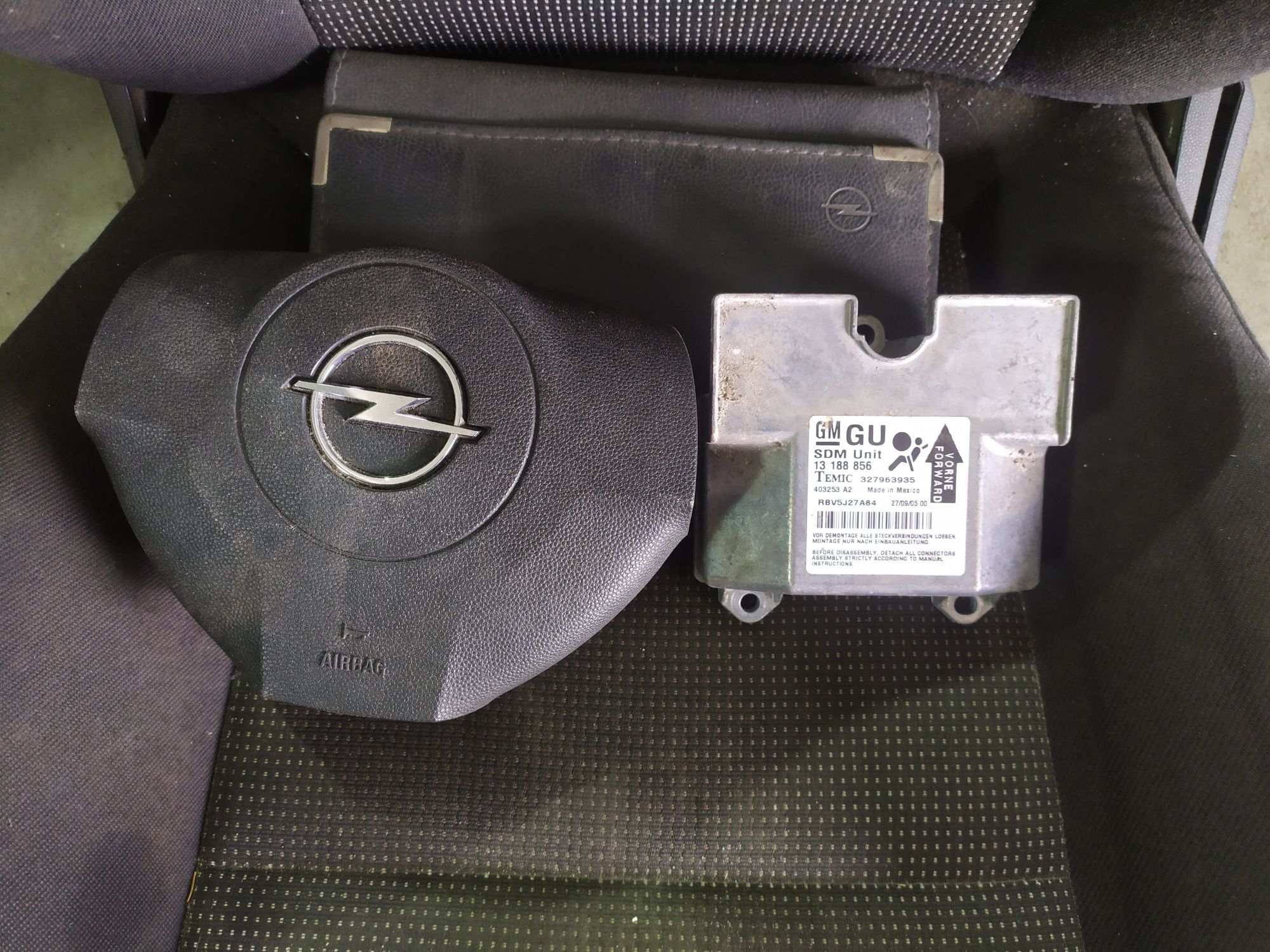 Opel zafira B Торпеда панель подушка безпеки Airbag Zefira B Зафіра Б