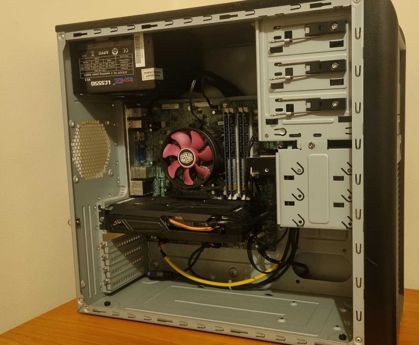 Komputer Gamingowy i7 / GTX 1050 / 16 GB / SSD + HDD