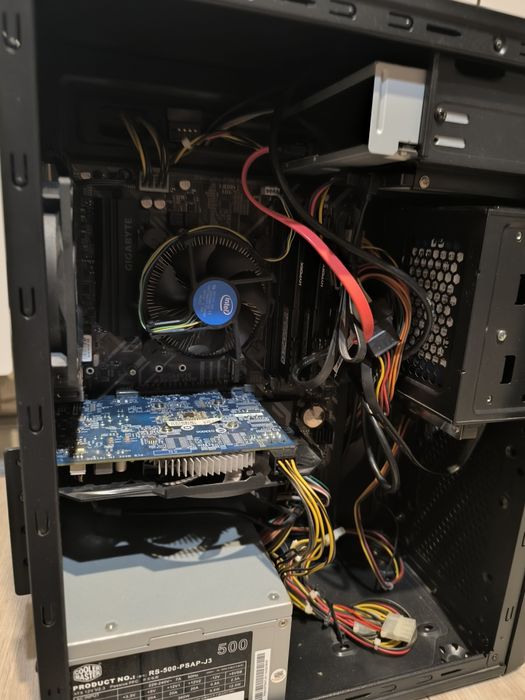 Komputer stacjonarny