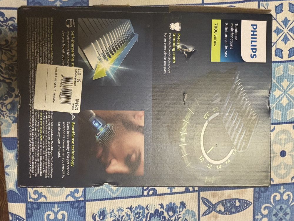 Aparador de Barba Philips 15in1 Novo