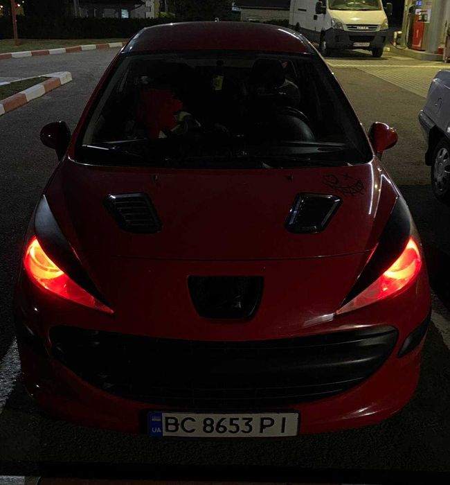 Peugeot 207,продаж