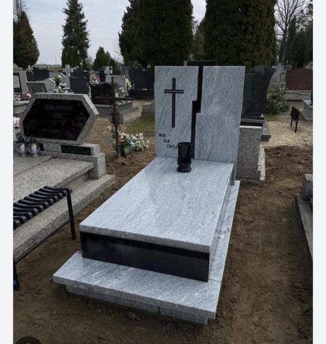 Czyszczenie nagrobków